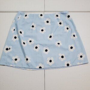 Princess Polly Mini Skirt Blue Floral Women's Size 6. Back Zipper